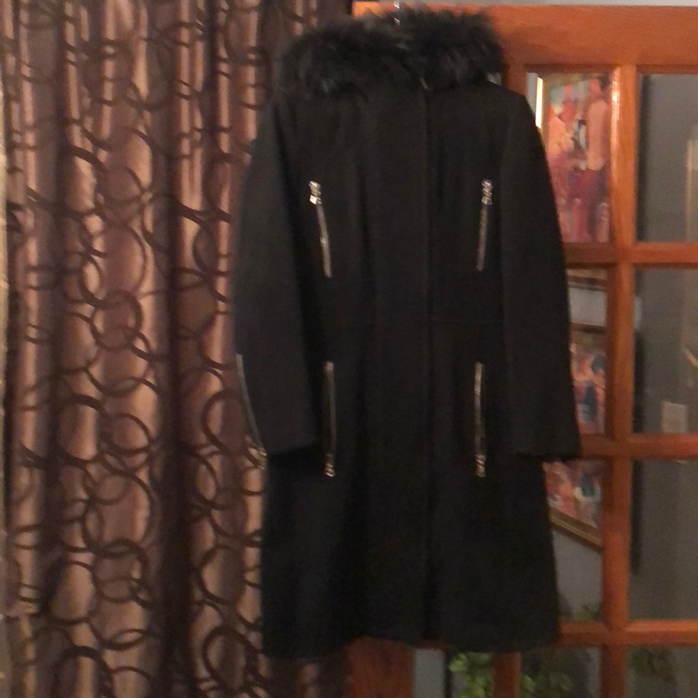 Andrew Mars New York coat with real fox.
